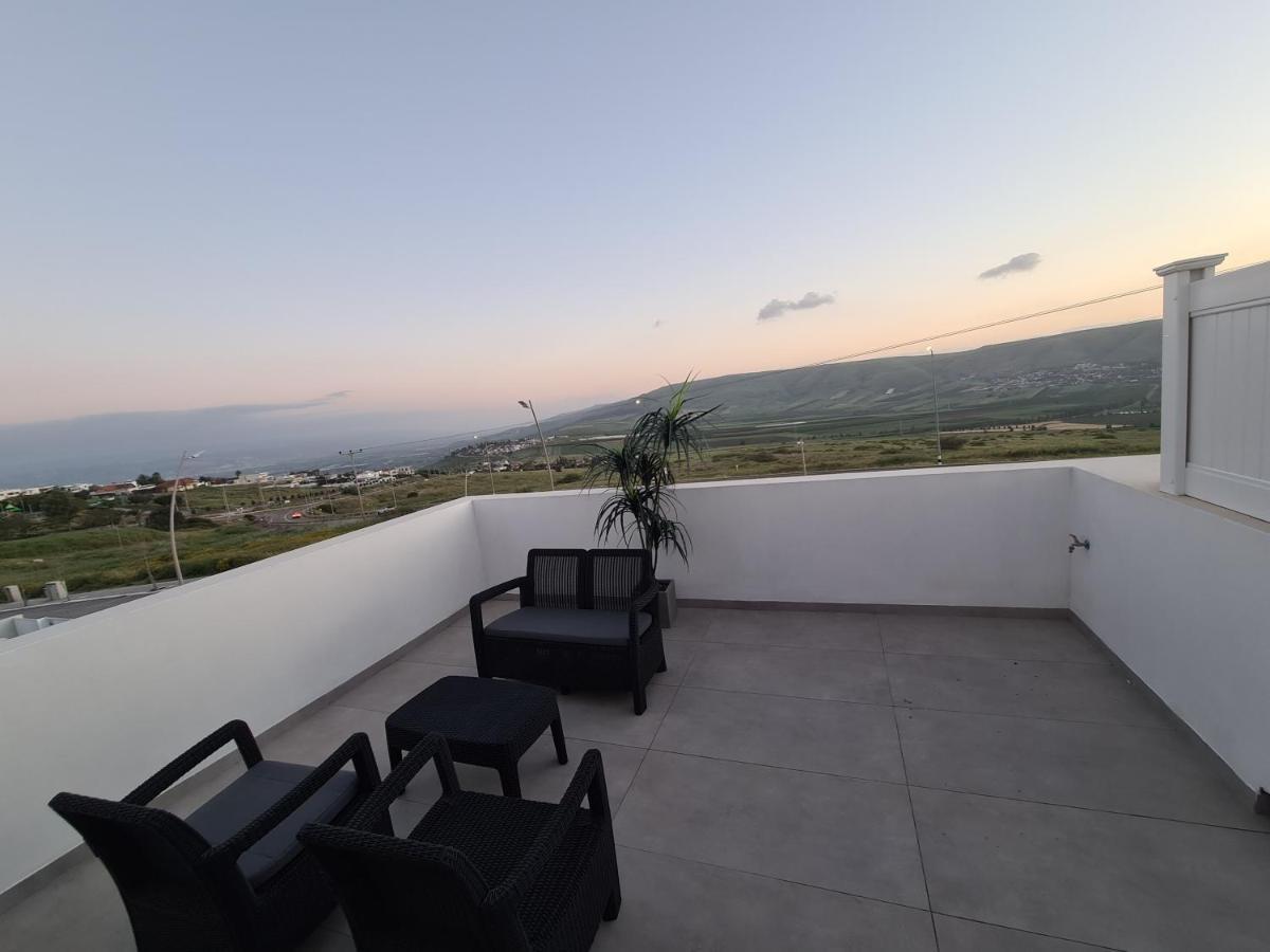 נופש בעמק Apartment Poriyya Exterior foto